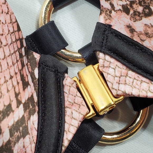 VICTORIA'S SECRET, Very Sexy Push-Up Snake Bra - Picture 4 of 11